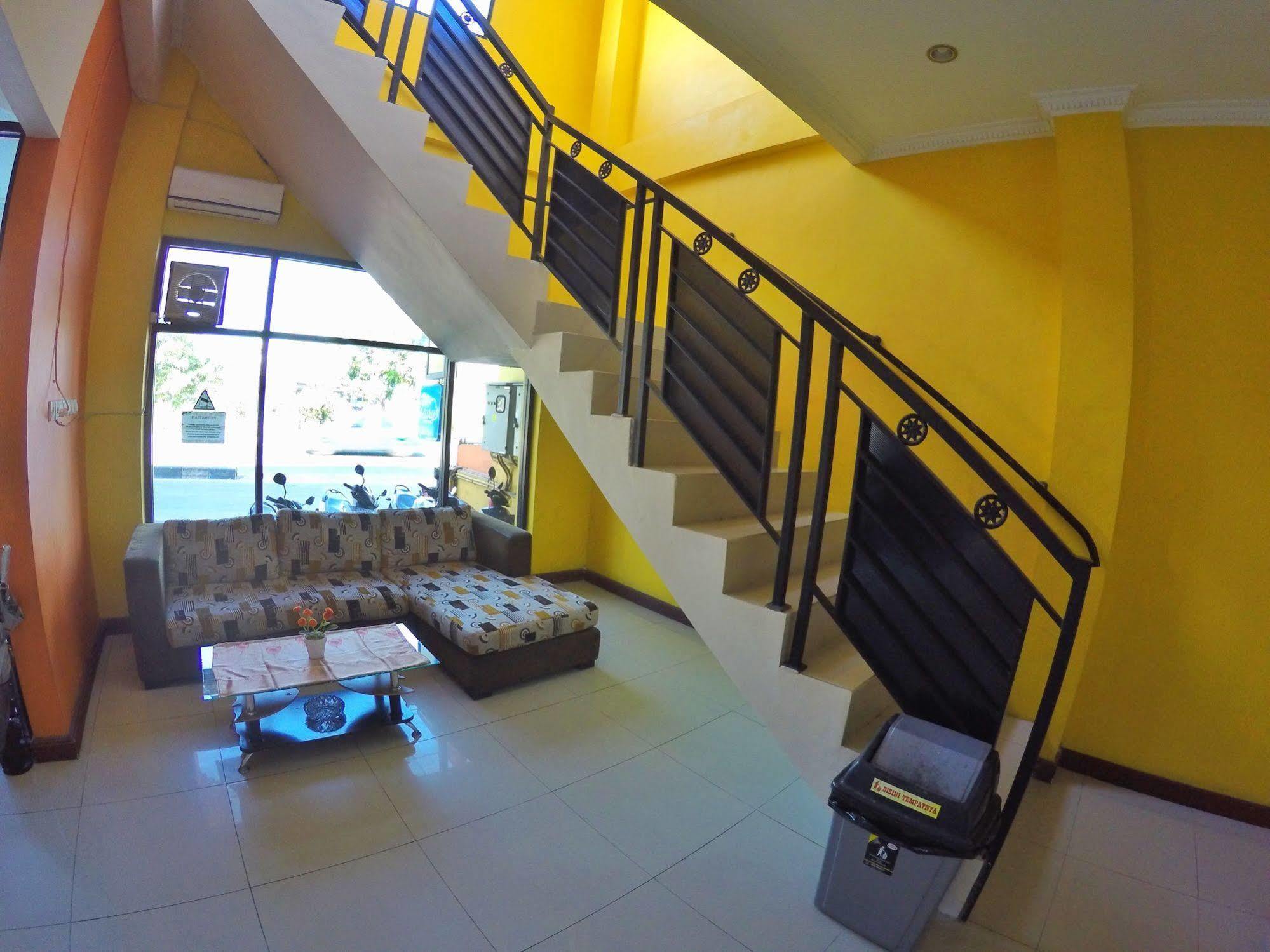 โฮเต็ล อโชฟา Hotel Sedati ภายนอก รูปภาพ