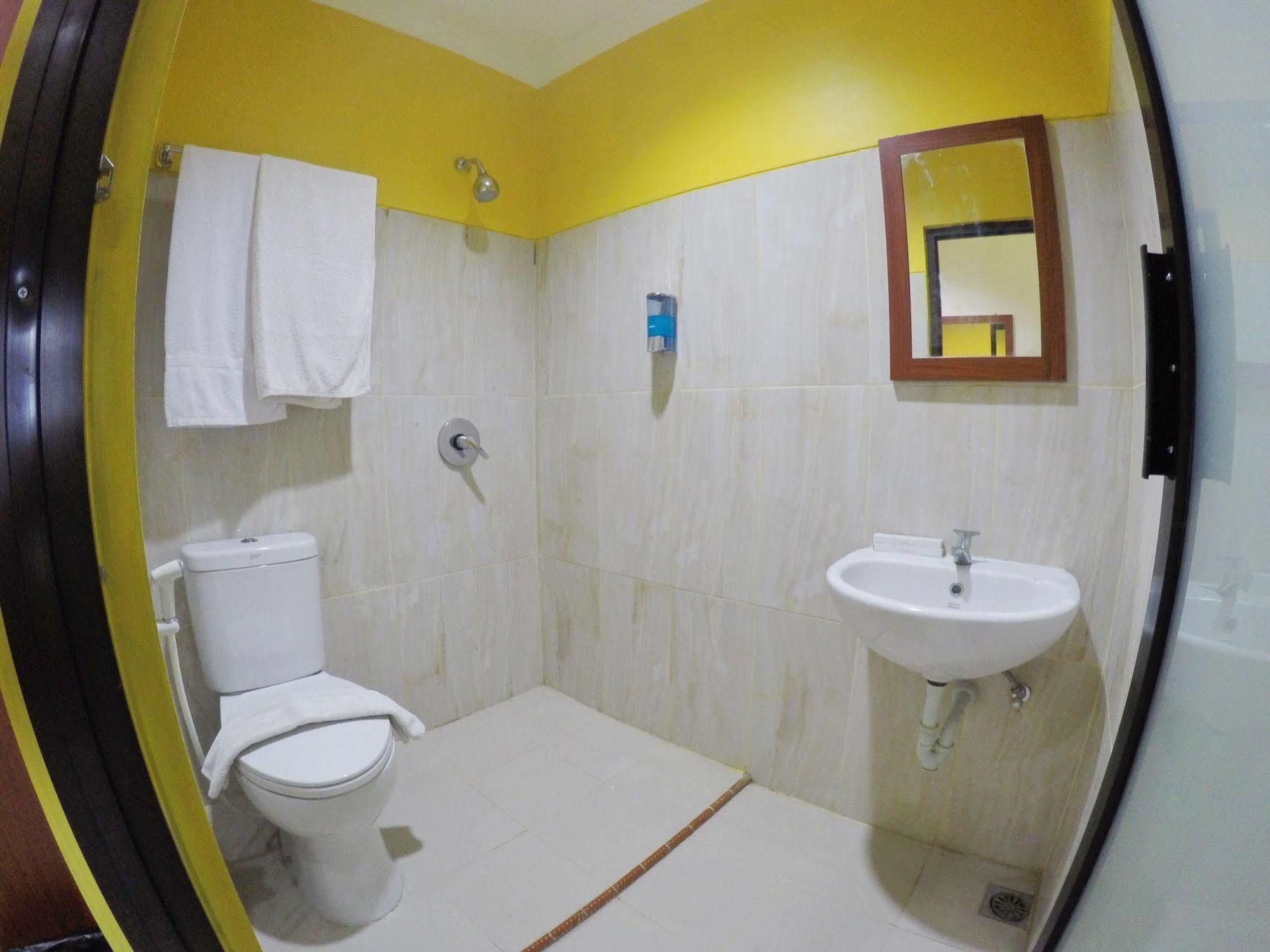 โฮเต็ล อโชฟา Hotel Sedati ภายนอก รูปภาพ