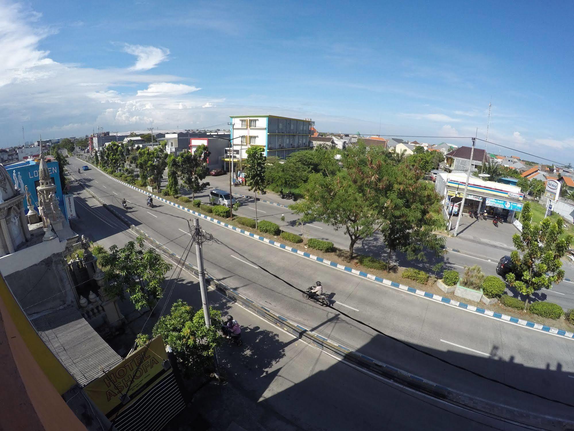 โฮเต็ล อโชฟา Hotel Sedati ภายนอก รูปภาพ